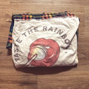 Graphic Tee Flannel ♻️